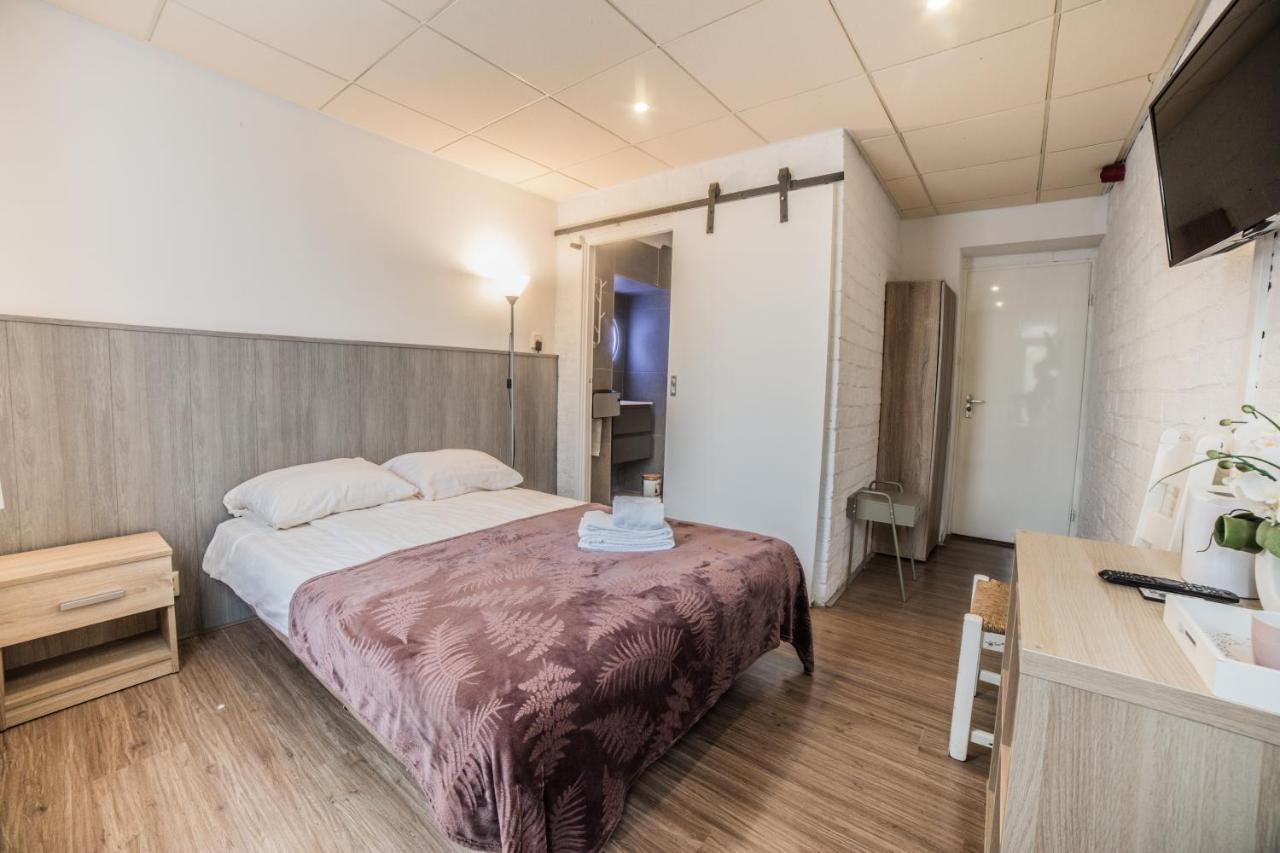 Hotel Le Provencal 슬루이스 외부 사진