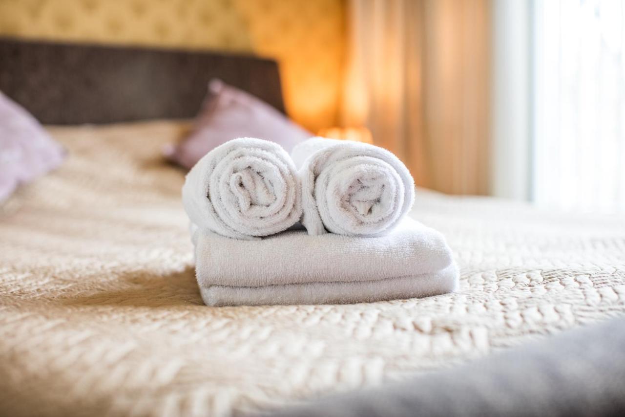 Hotel Le Provencal 슬루이스 외부 사진