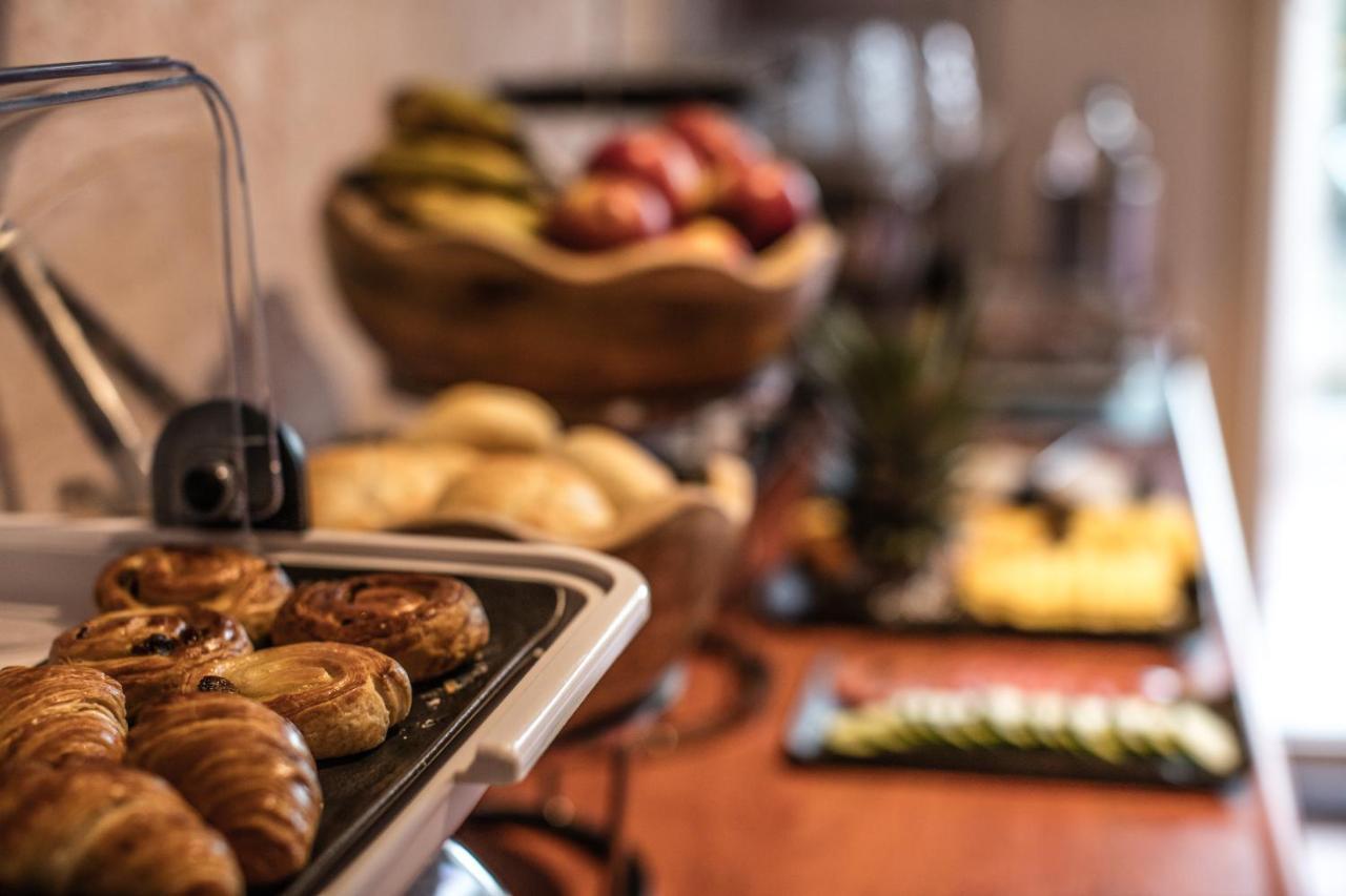 Hotel Le Provencal 슬루이스 외부 사진