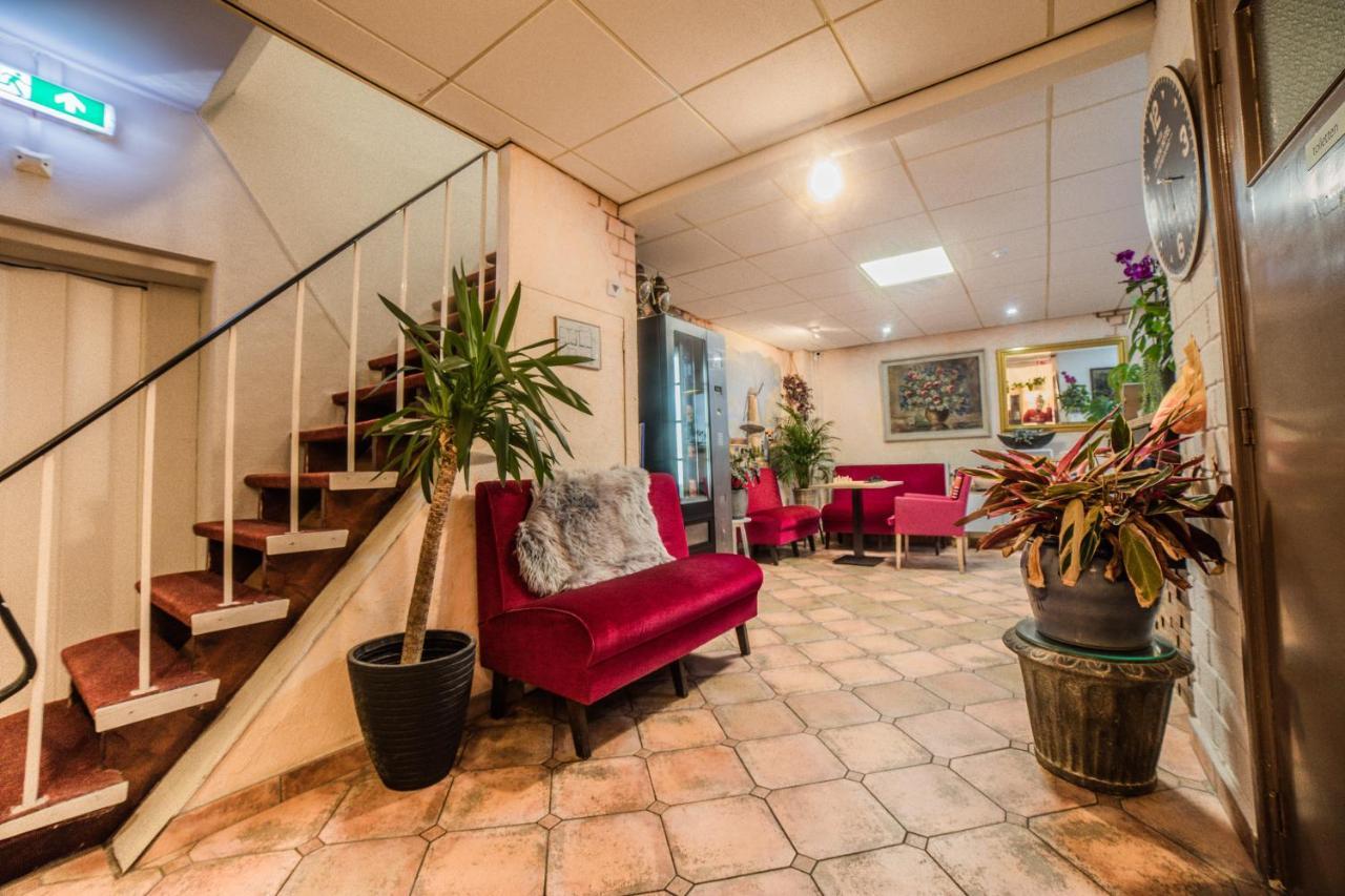 Hotel Le Provencal 슬루이스 외부 사진