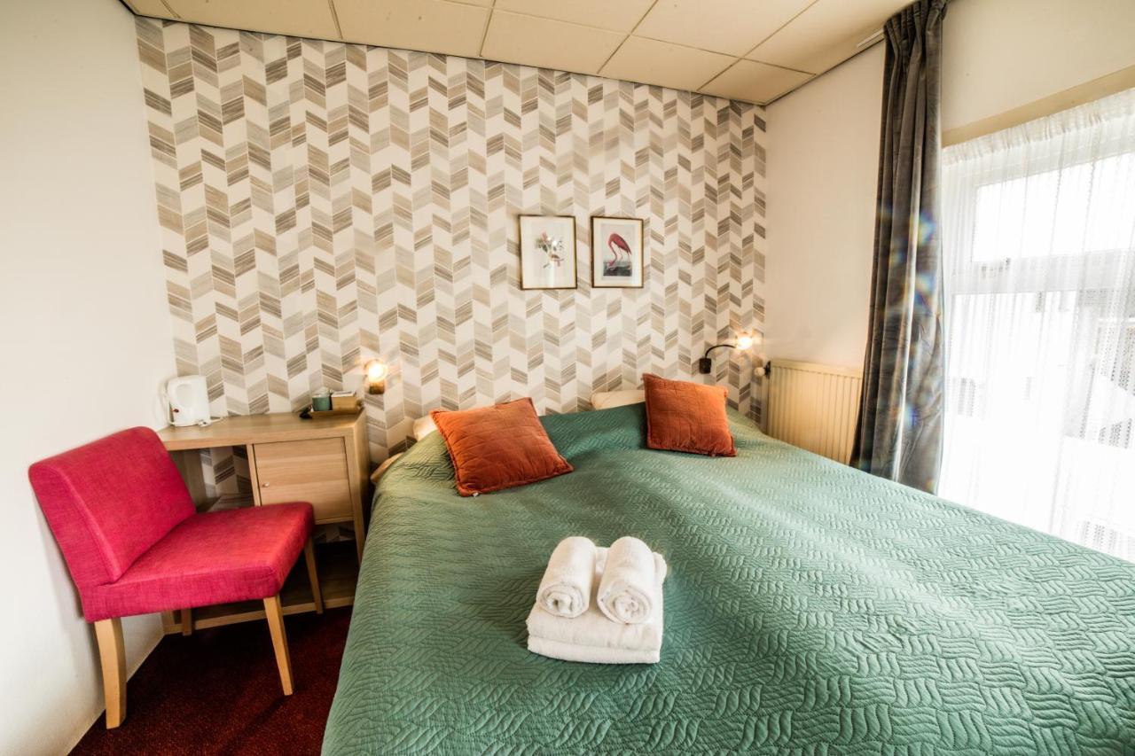 Hotel Le Provencal 슬루이스 외부 사진