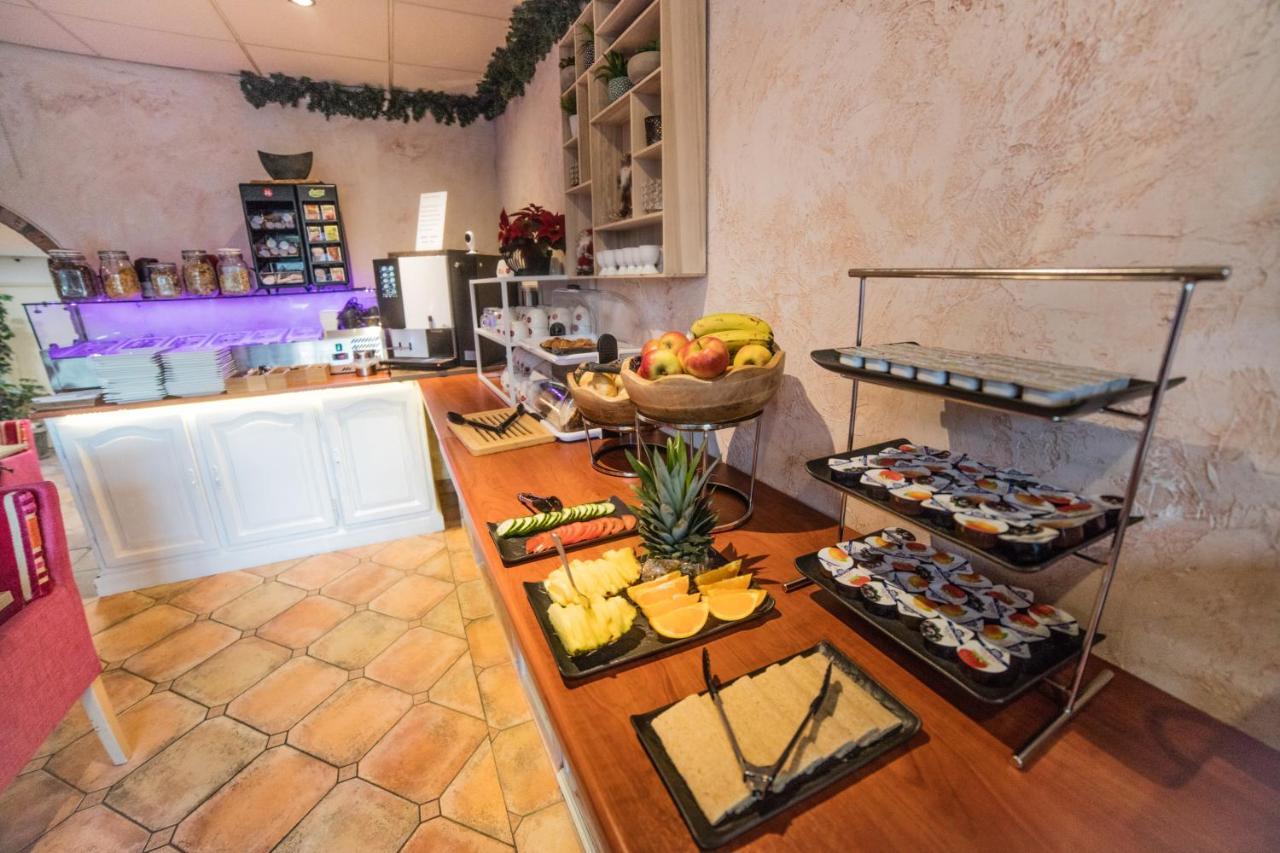 Hotel Le Provencal 슬루이스 외부 사진