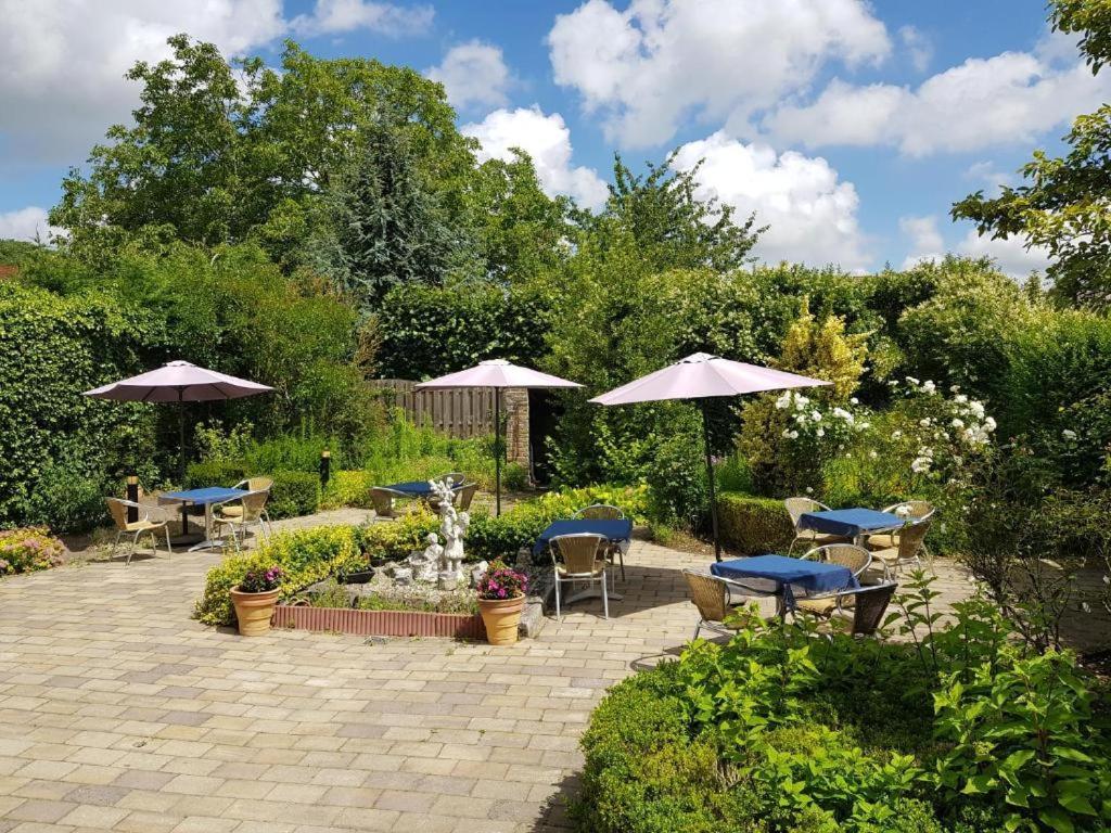 Hotel Le Provencal 슬루이스 외부 사진