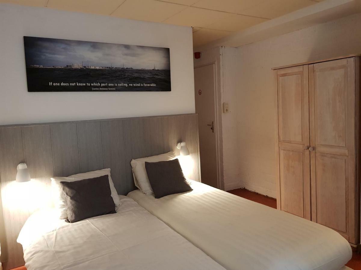 Hotel Le Provencal 슬루이스 외부 사진